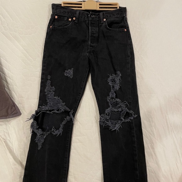 Levi's Denim - 501 Levi’s Denim Distressed jeans.